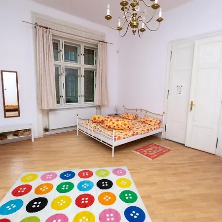 Exit Routine Hostel Temeşvar